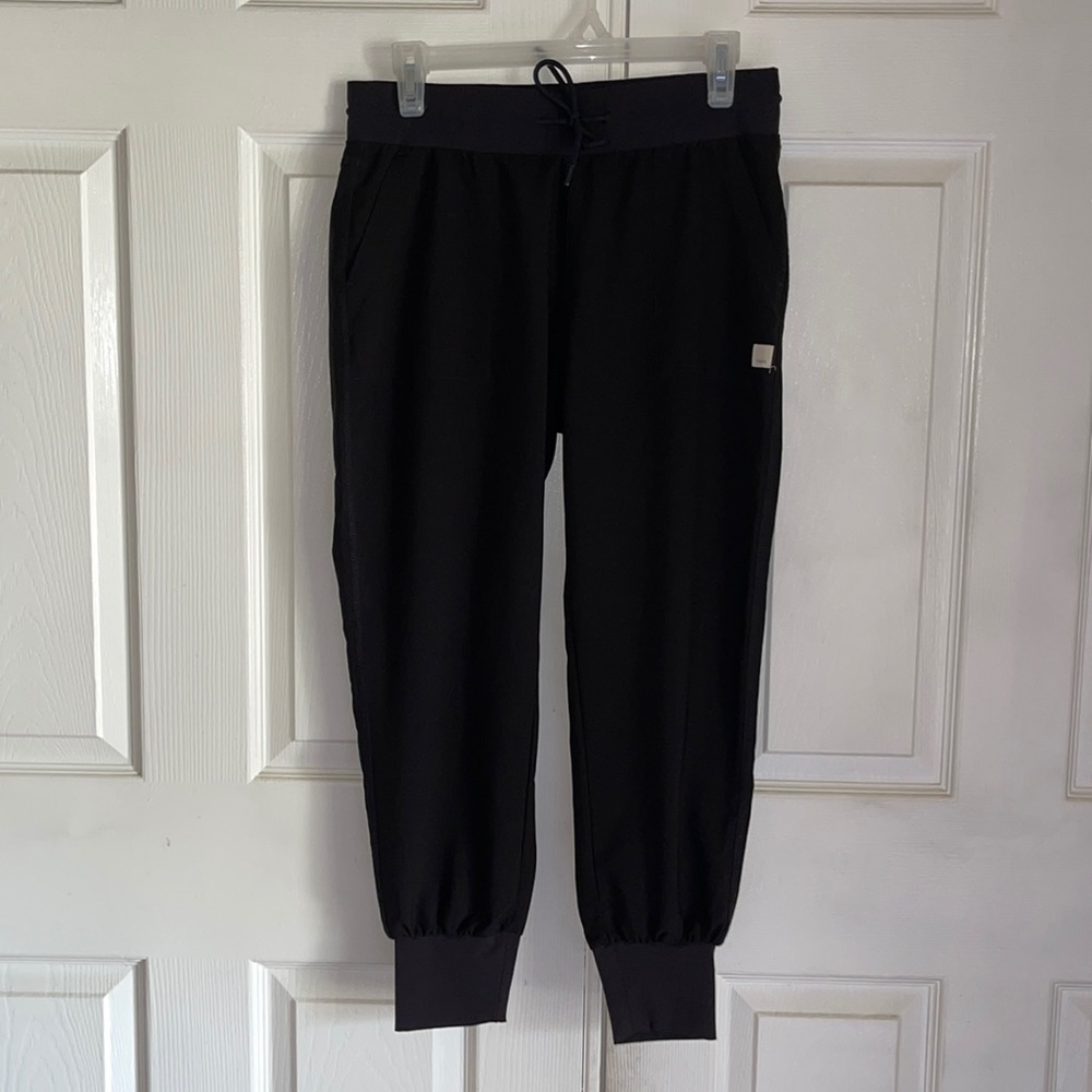 Vuori Black Drawstring Waist Joggers